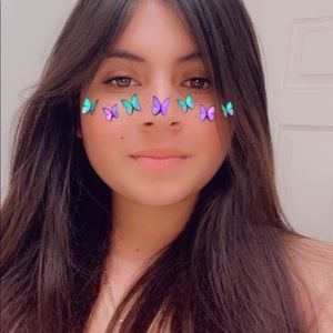 Meet your Posher, Crystal chavez